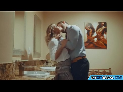 ❤️ כשבלונדינית חזה מפתה אותך בשירותים ציבוריים ️ סרטון פורנו אצלנו iw.newautoglass.ru ❌